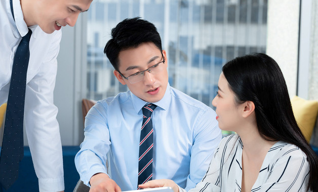 客戶服務商務管理部工程師及專員的安全生產職責